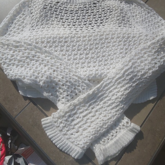 Like new Micheal Kors Knit pullover! - Picture 3 of 3